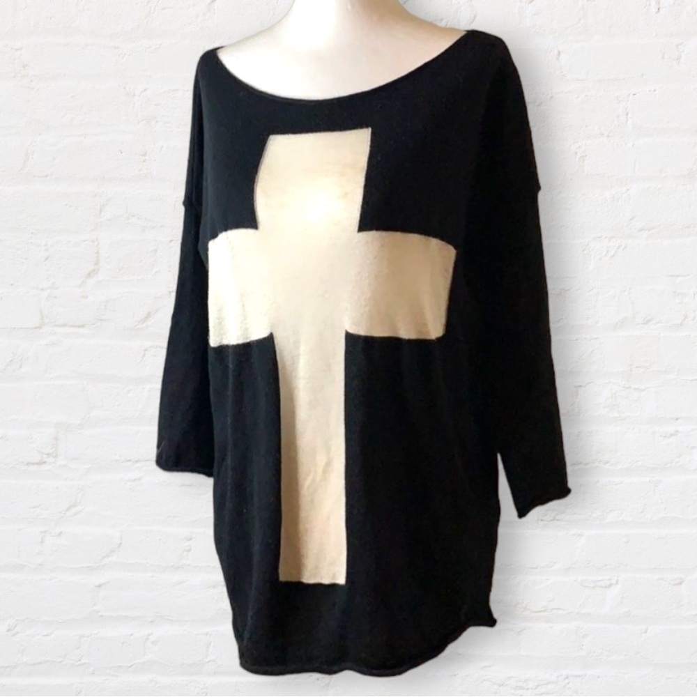 BRANDY Melville white cross sweater rolled neckline & hemline mid length sleeves